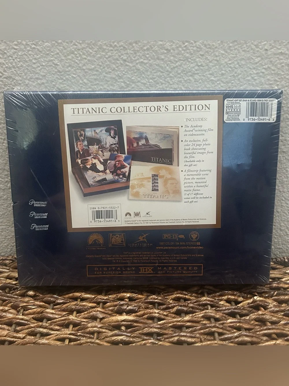 Titanic Movie VHS Sealed NOS Collectors Edition Boxed Set